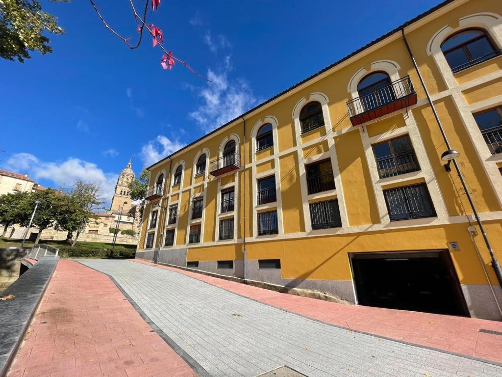 Domus Josefae-Apartamentos Turísticos Puerta de Aníbal Salamanca Exterior foto